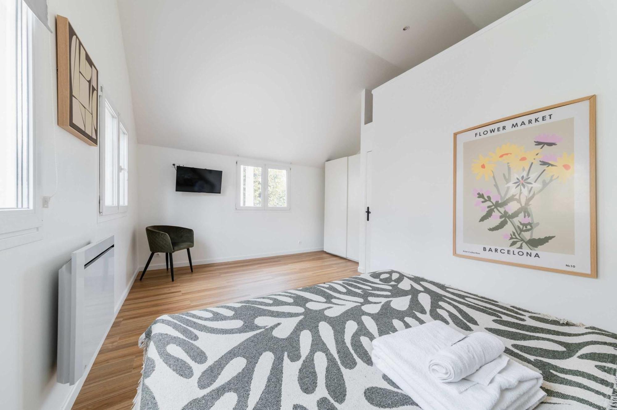Villa Romainville Paris Pour 8 Personnes - Flat-Guest エクステリア 写真