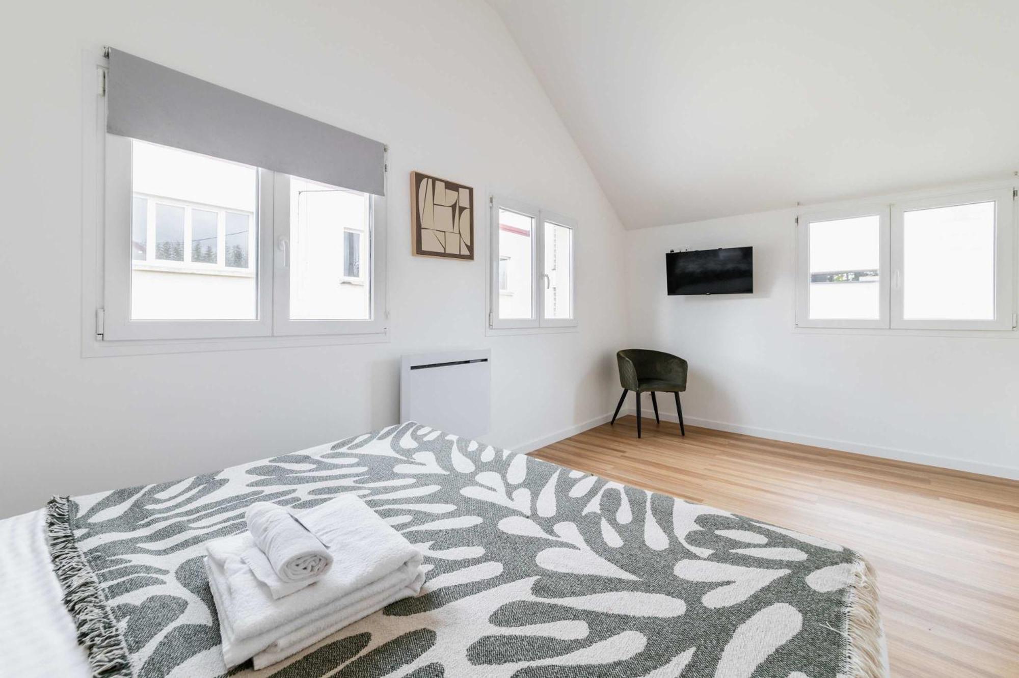 Villa Romainville Paris Pour 8 Personnes - Flat-Guest エクステリア 写真